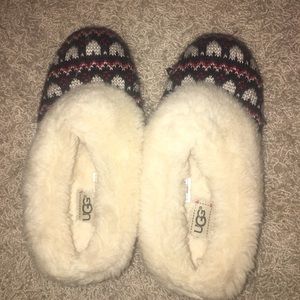 Women’s UGG slippers